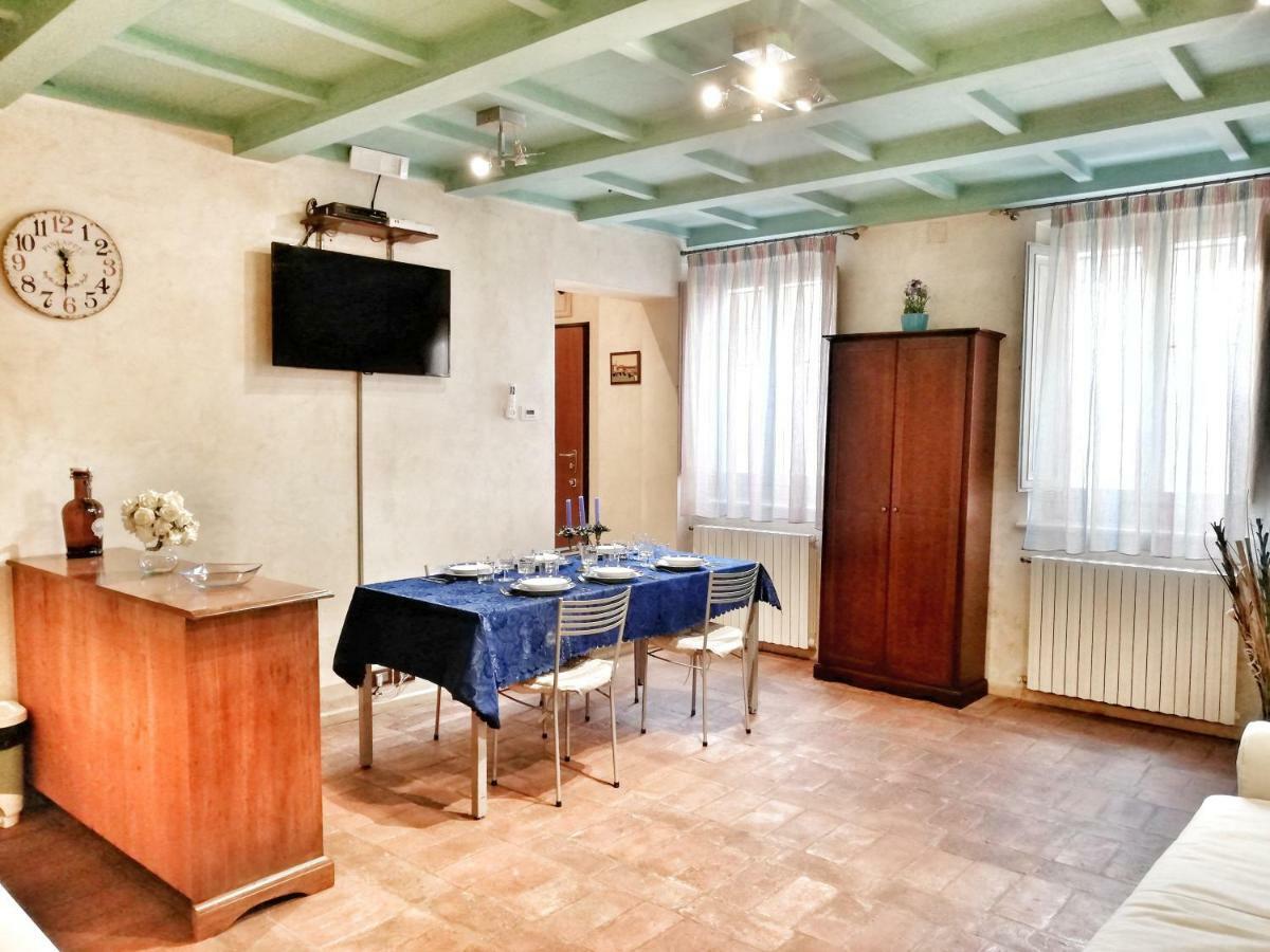Appartamento Luna 36 In Centro A Firenze Kültér fotó